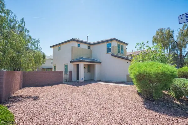 5856 Brown Tree LN, North Las Vegas, NV 89081
