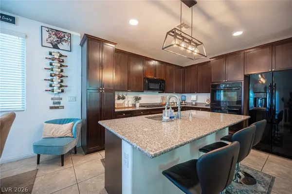 6932 Yellow Cosmos AVE, Las Vegas, NV 89130