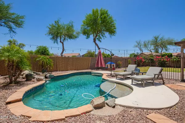 1991 S BAHAMA Drive, Gilbert, AZ 85295