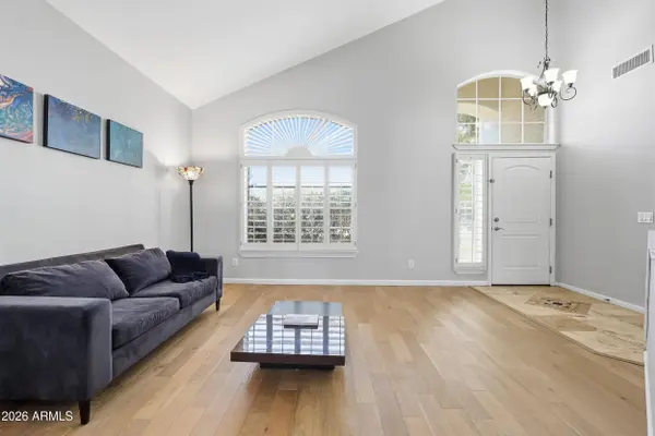 14025 S 44TH Street, Phoenix, AZ 85044