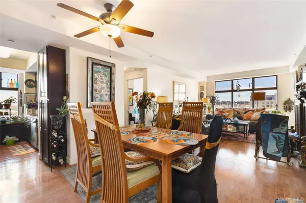 151 Beach 96 ##6D, Far Rockaway, NY 11693