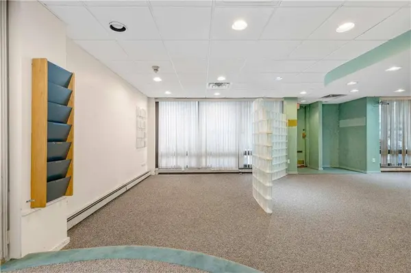 101 South Bedford RD #401 + 402, New York, NY 10549