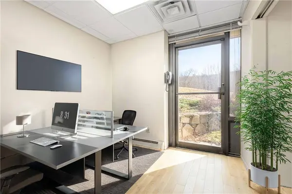 101 South Bedford RD #401 + 402, New York, NY 10549