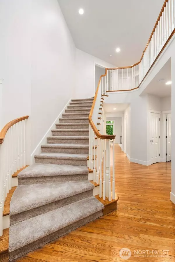 3807 186th PL SE, Bothell, WA 98012