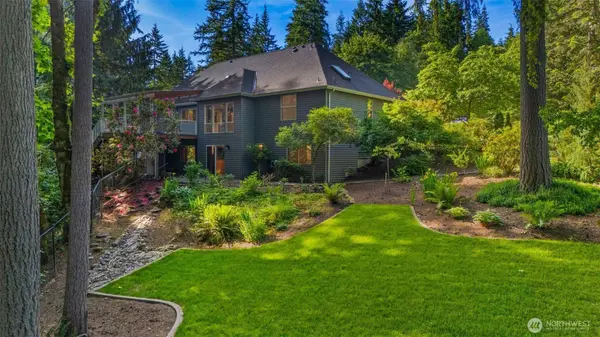 19413 NE 203rd PL, Woodinville, WA 98077
