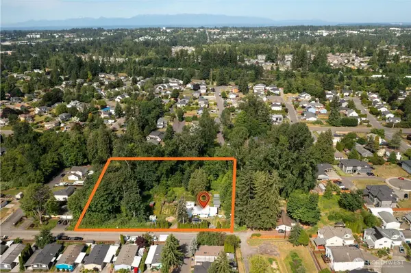 14808 Larch WAY, Lynnwood, WA 98087