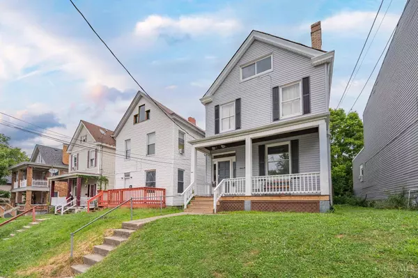 1230 Manss Ave, Cincinnati, OH 45205