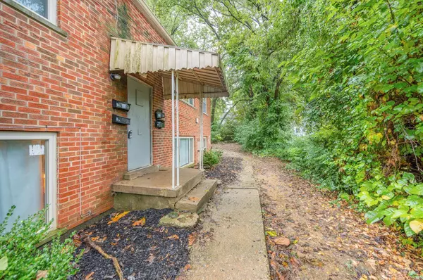 1437 Ambrose Ave, Cincinnati, OH 45224