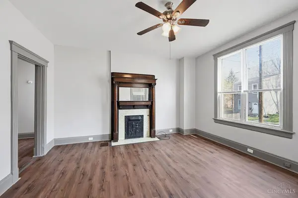 1011 McPherson, Cincinnati, OH 45205