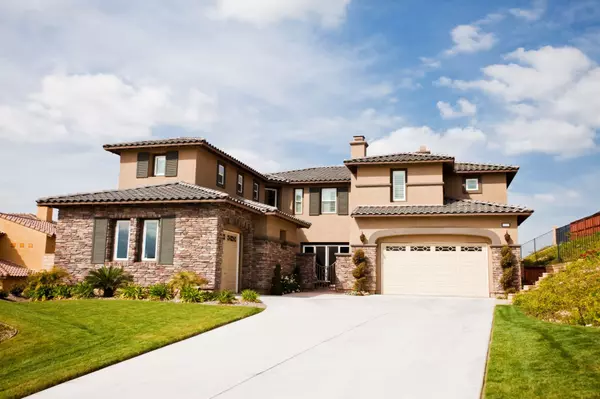 Katie Howison Real Estate Visalia California Realtor (1)