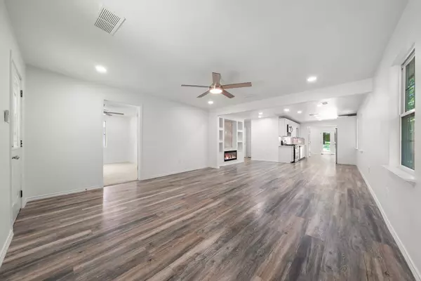 7309 Blessing Ave, Austin, TX 78752