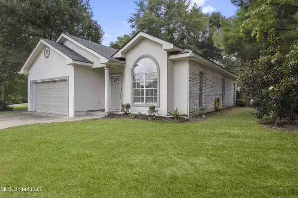 969 Laa La Way, Diamondhead, MS 39525