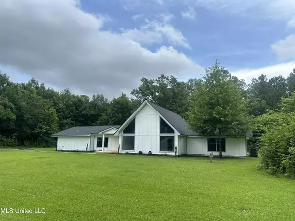 22149 Episcopal School Road, Long Beach, MS 39560