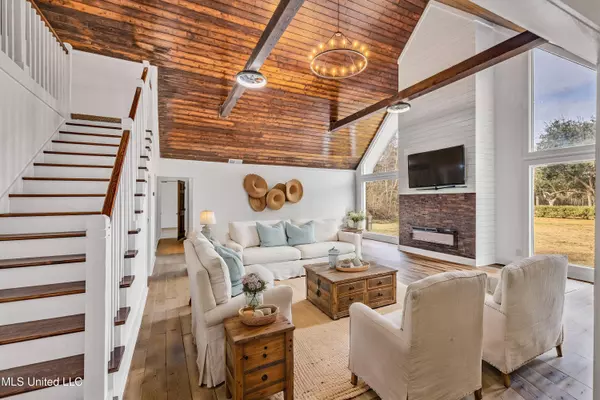 22149 Episcopal School Road, Long Beach, MS 39560