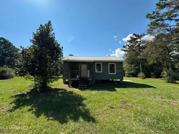 23280 Leetown Road, Picayune, MS 39466