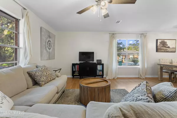 122 Shady Grove Avenue, Long Beach, MS 39560