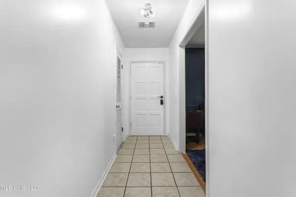 515 Mockingbird Drive, Long Beach, MS 39560