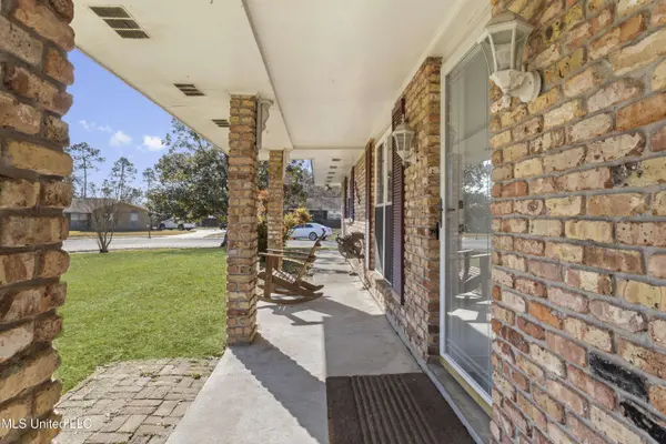 515 Mockingbird Drive, Long Beach, MS 39560