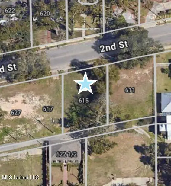 615 2nd Street, Gulfport, MS 39501