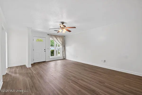 19254 N Clairmonte Street, Saucier, MS 39574