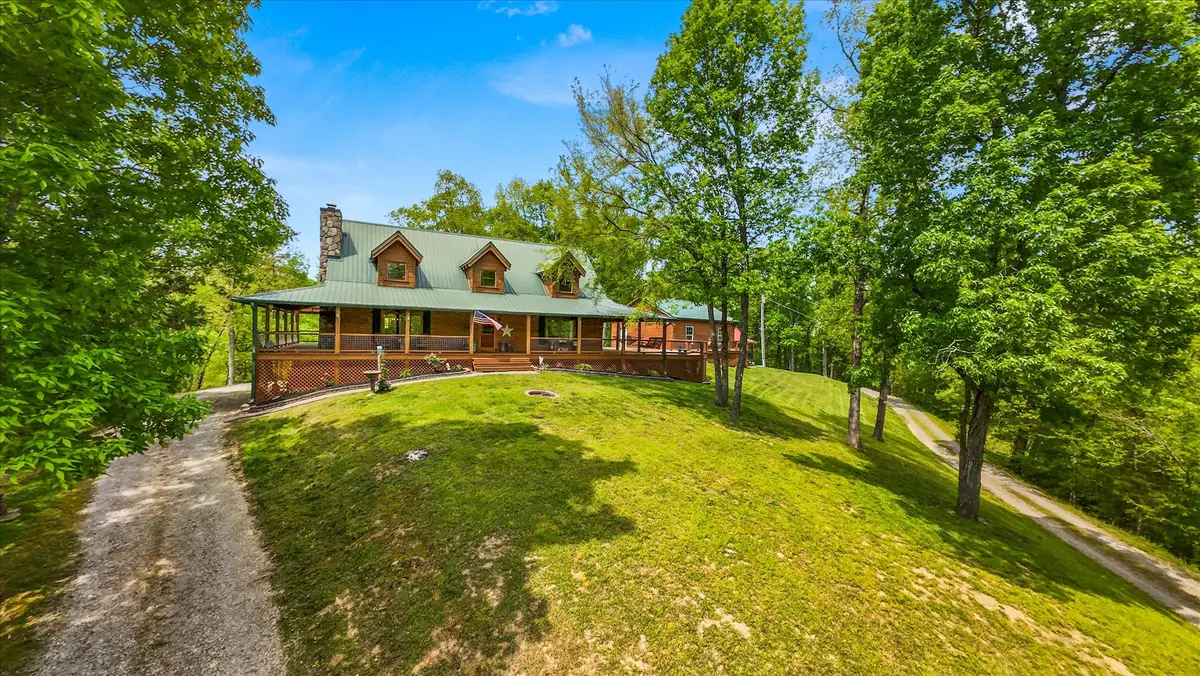 761 N Knob Creek Rd, Seymour, TN 37865-6037