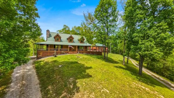 761 N Knob Creek Rd, Seymour, TN 37865-6037