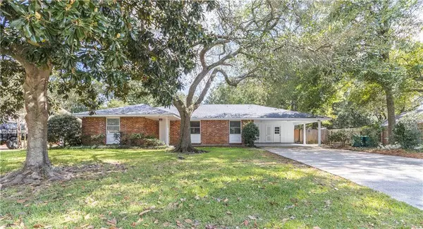 169 N CORBY DR, Slidell, LA 70458