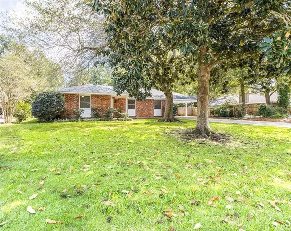 169 N CORBY DR, Slidell, LA 70458