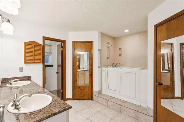 1423 WASHINGTON CT, Slidell, LA 70458