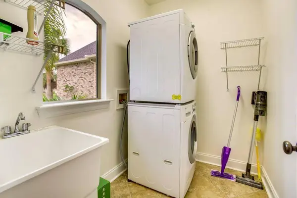 1457 ROYAL PALM DR, Slidell, LA 70458