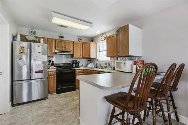 4928 JENIC LN, Jean Lafitte, LA 70036