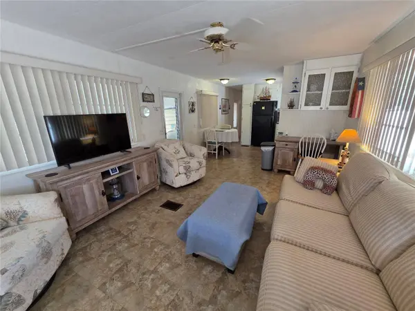 1110 49TH AVE DR W, Bradenton, FL 34207