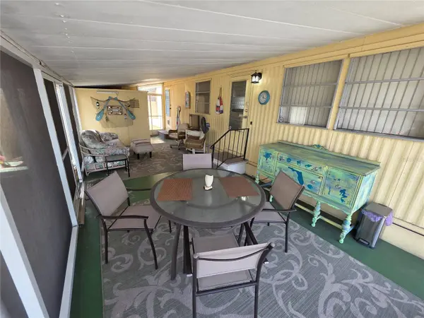 1110 49TH AVE DR W, Bradenton, FL 34207