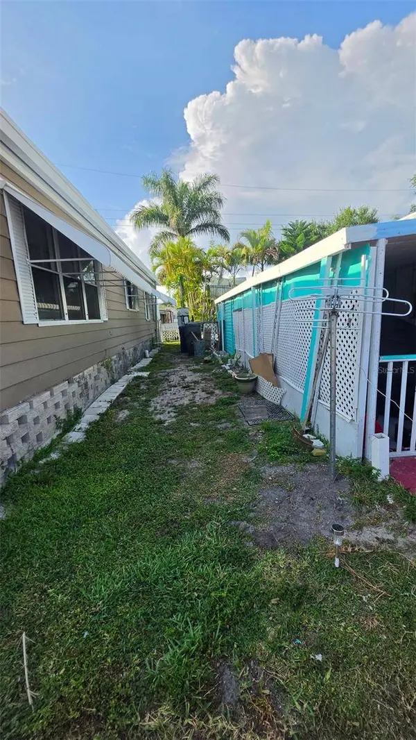 609 50TH AVE W, Bradenton, FL 34207