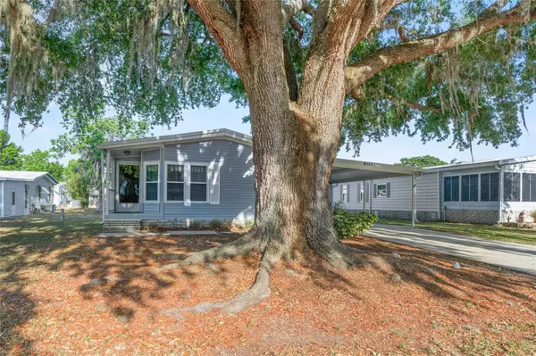 807 OAK BLVD, Wildwood, FL 34785