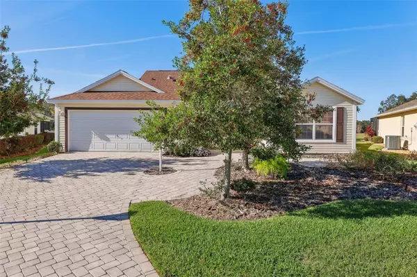 2876 MANOR DOWNS, The Villages, FL 32162