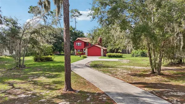 3040 GRIFFIN VIEW DR, Lady Lake, FL 32159