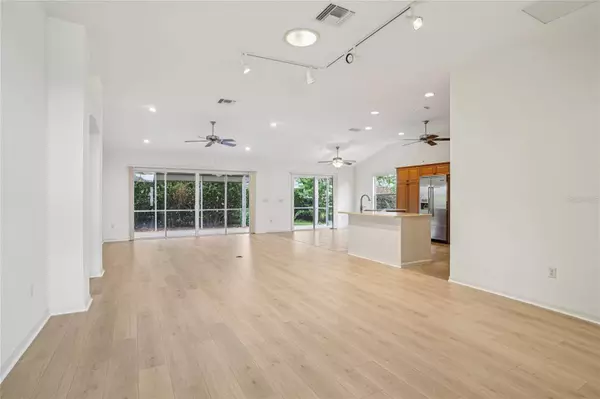 1264 NILES CT, The Villages, FL 32162