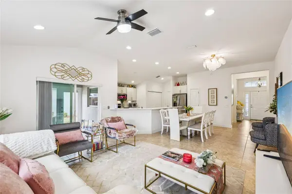 10453 SILVER MAPLE AVE, Oxford, FL 34484