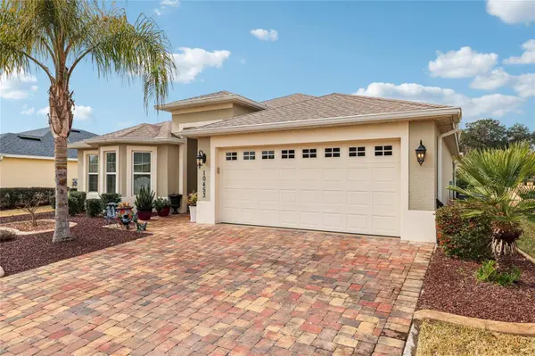 10453 SILVER MAPLE AVE, Oxford, FL 34484
