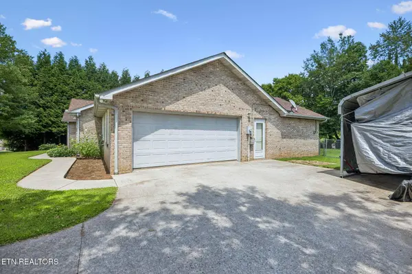 5616 Brandon Park DR, Maryville, TN 37804