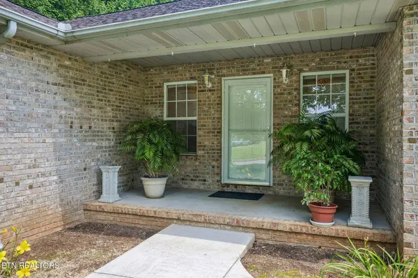 5616 Brandon Park DR, Maryville, TN 37804
