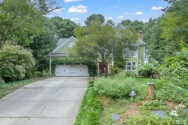 102 Powder Mill Ct, Cary, NC 27518-2220