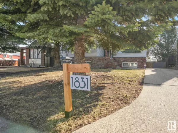 1831 51 ST NW, Edmonton, AB T6L 1X4