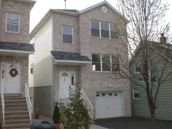 928 18Th Ave, Newark City, NJ 07106