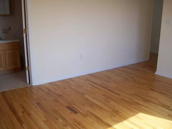 928 18Th Ave, Newark City, NJ 07106