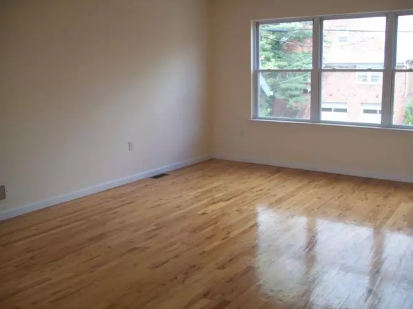 928 18Th Ave, Newark City, NJ 07106