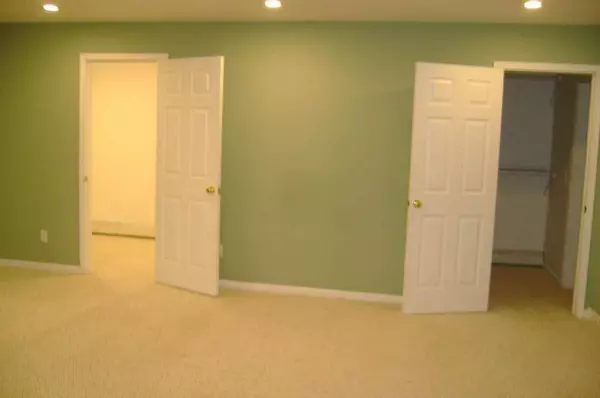 440 W Hanover St, Trenton City, NJ 08618