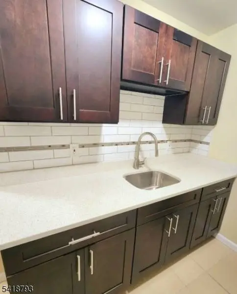 350 13Th Ave, Newark City, NJ 07103