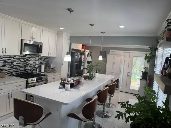 12 Burwell St, Union Twp., NJ 07083